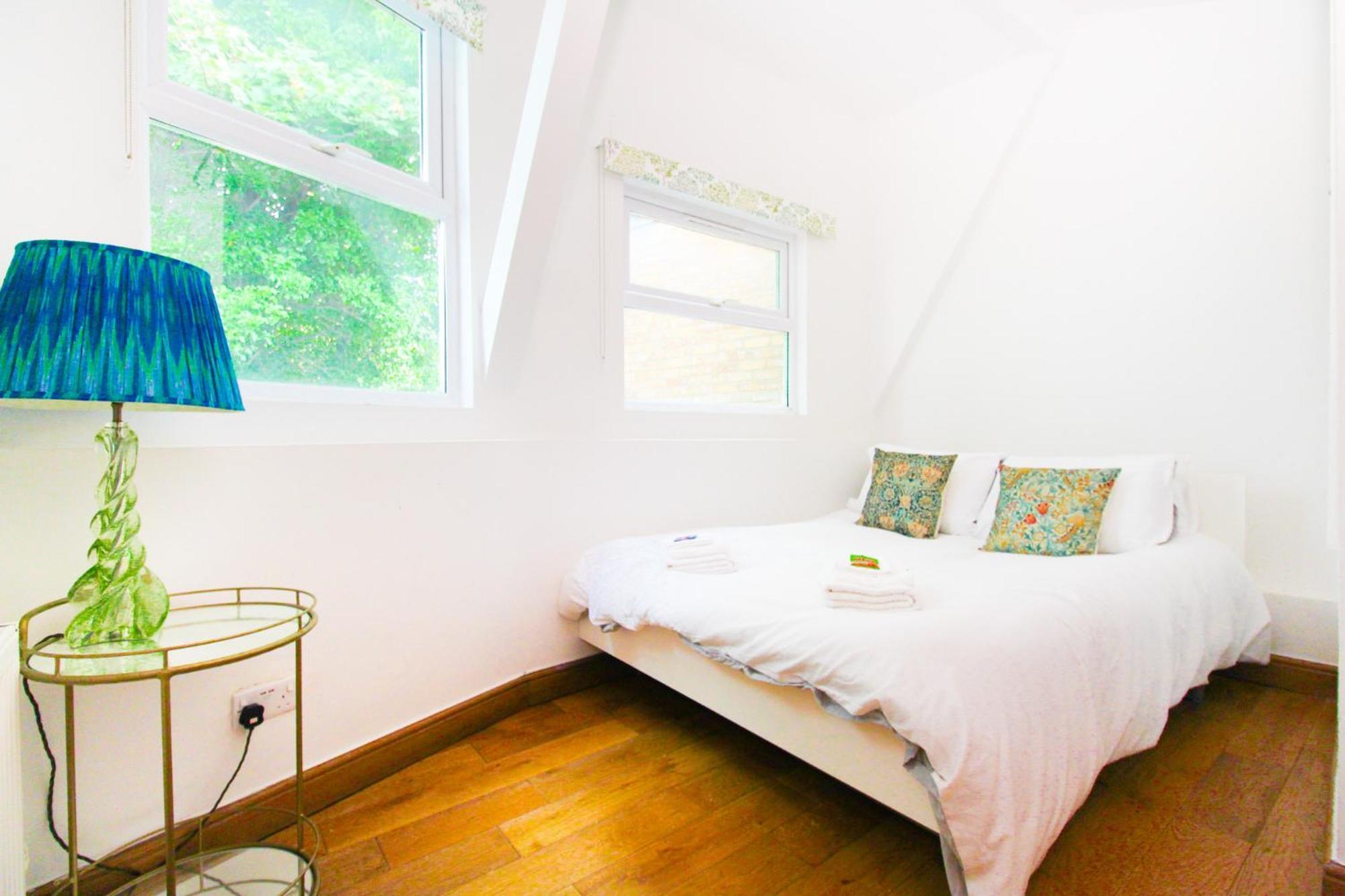 Two Bedroom In Islington ลอนดอน ภายนอก รูปภาพ