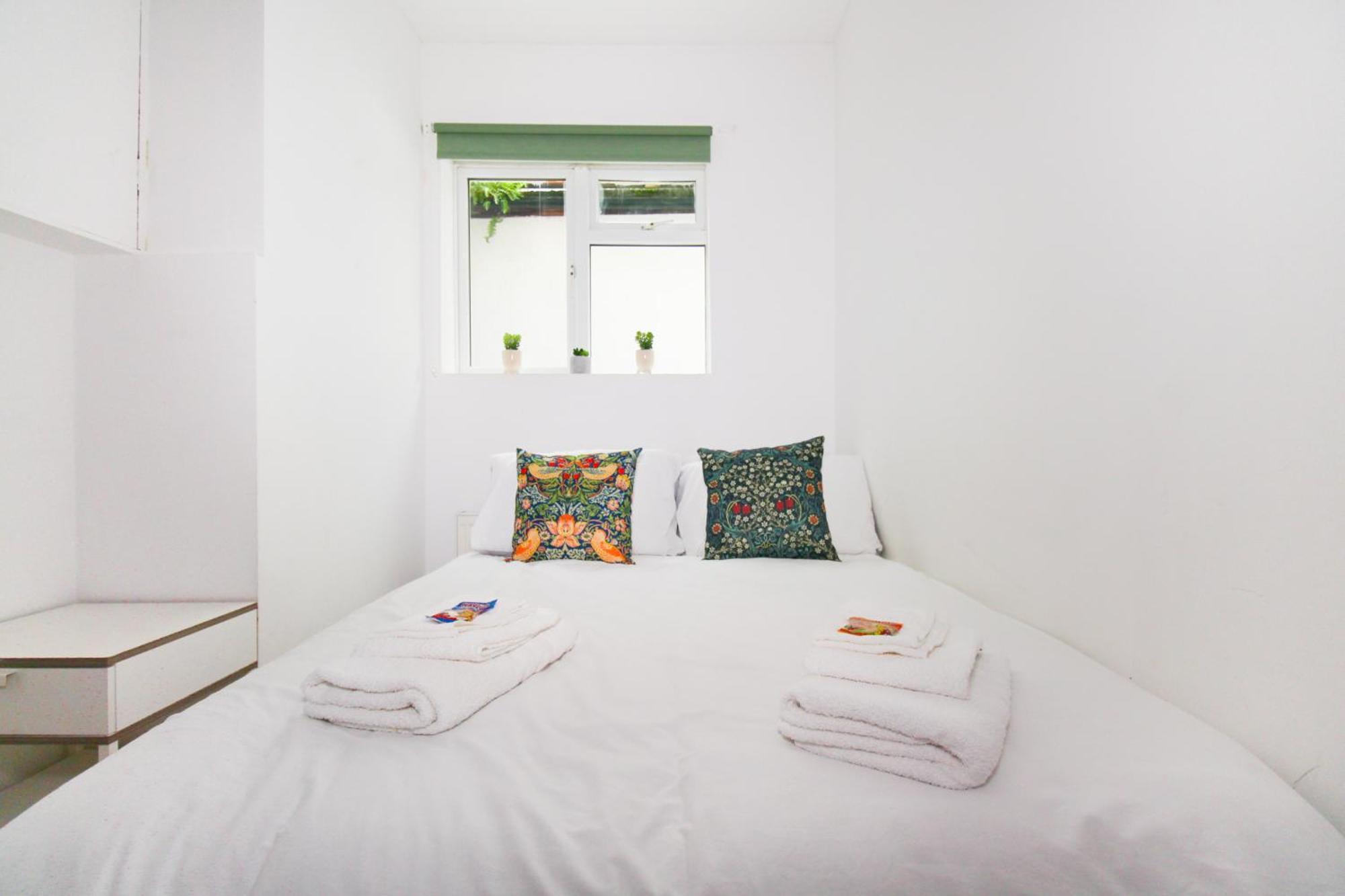 Two Bedroom In Islington ลอนดอน ภายนอก รูปภาพ